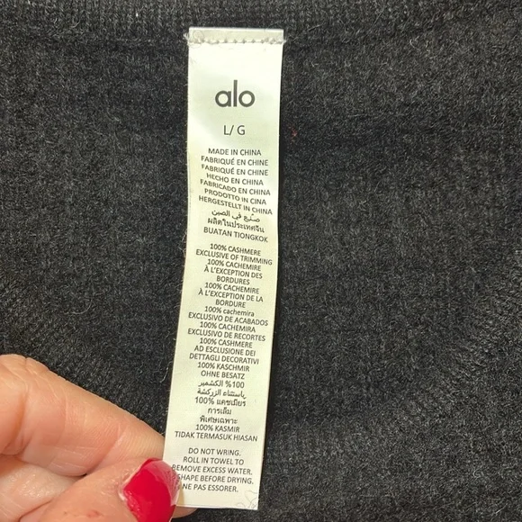 NWOT ALO Black Cashmere Sweater Sz L - Picture 4 of 4